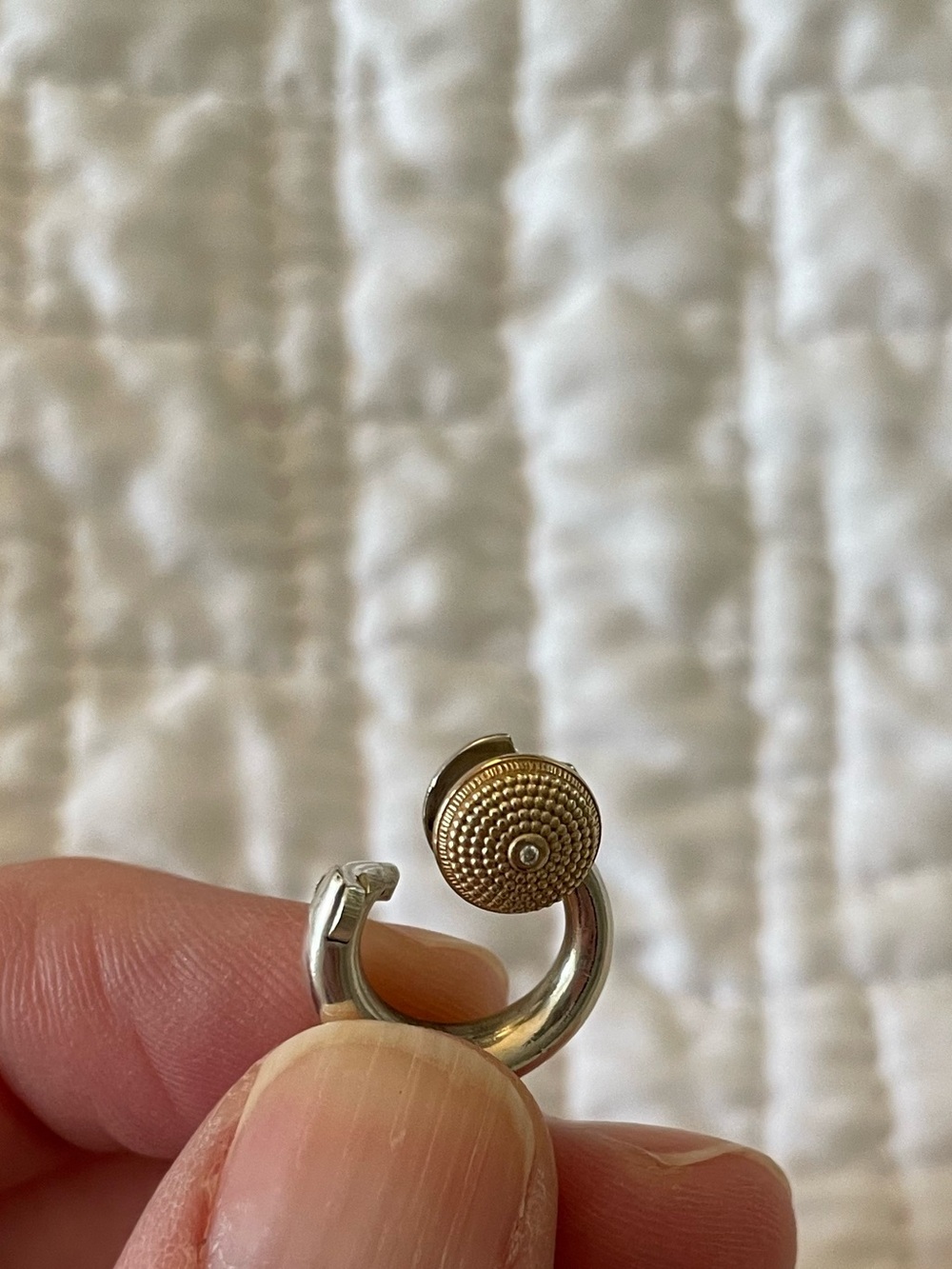Marla Aaron Micro Musgrave Lock in 14k gold and silver and diamond - Picture 6 of 10